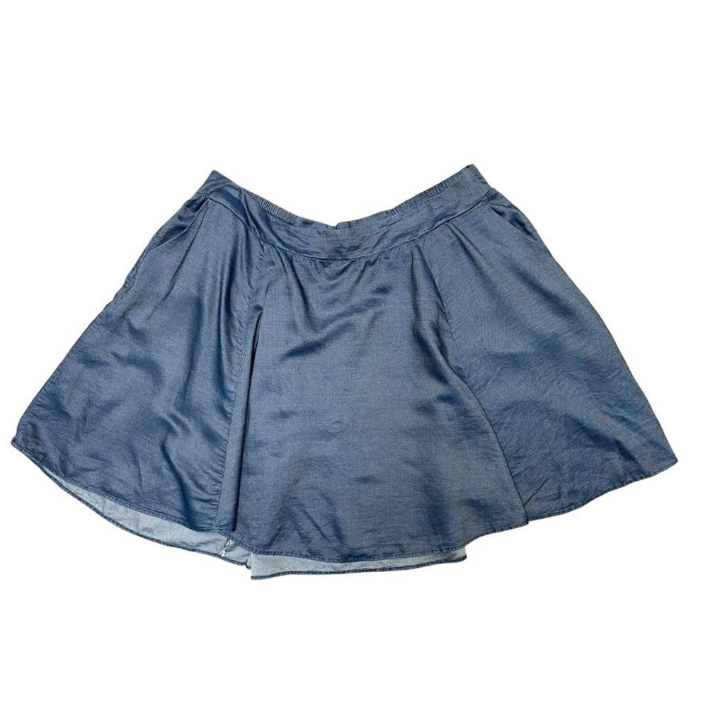 Torrid Lyocell Circle Skirt Size 3 Blue Denim Look Pockets Lightweight